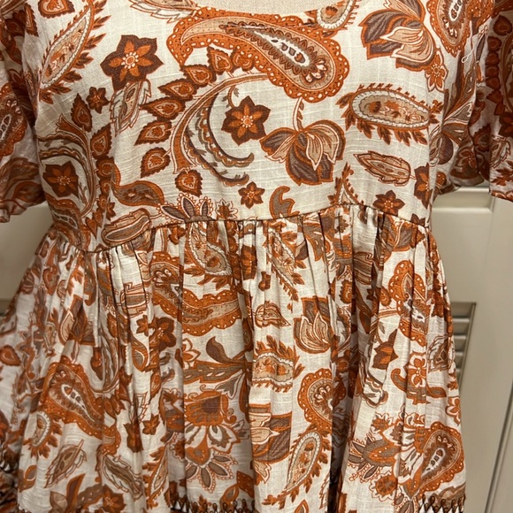 By Anthropologie Puff-Sleeve Babydoll Blouse in Orange Motif, Size Medium, NWOT - Picture 6 of 17